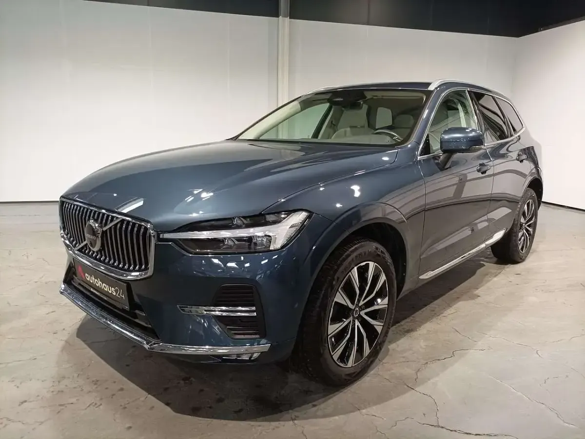 Gebraucht Volvo XC60 Plus 197 PS (144 kW) 2023 Andere SUV