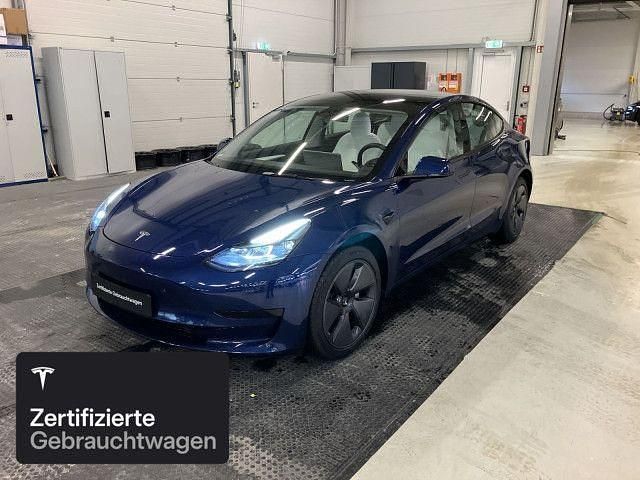 Blau Gebraucht 2023 Tesla Model 3 RWD Limousine | 29.600 € (Fairer Preis) - Bild 1/4