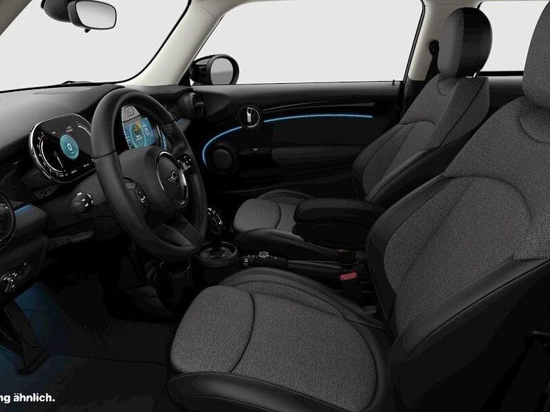 Gebraucht Mini Cooper 136 PS (100 kW) 2023 Rooftop grey Kleinwagen