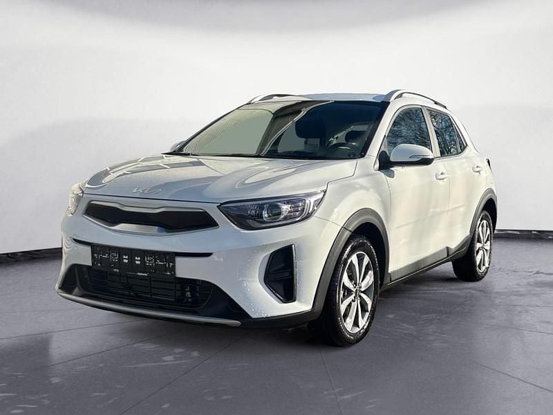Weiß Neu 2025 Kia Stonic Vision SUV | 21.890 € (Guter Preis) - Bild 1/4