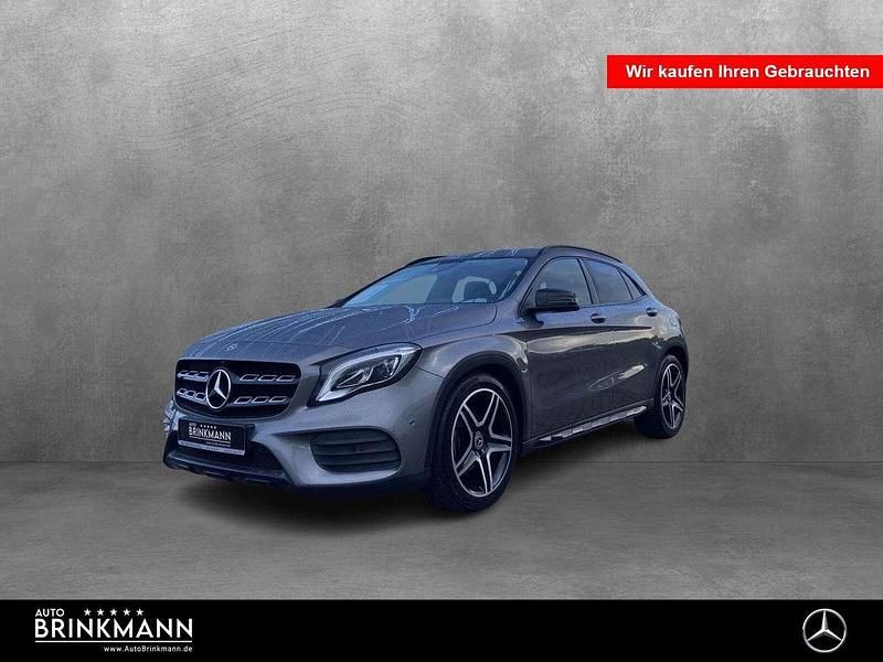Lack mountaingrau Gebraucht 2019 Mercedes GLA180 AMG line SUV | 21.380 € (Fairer Preis) - Bild 1/4