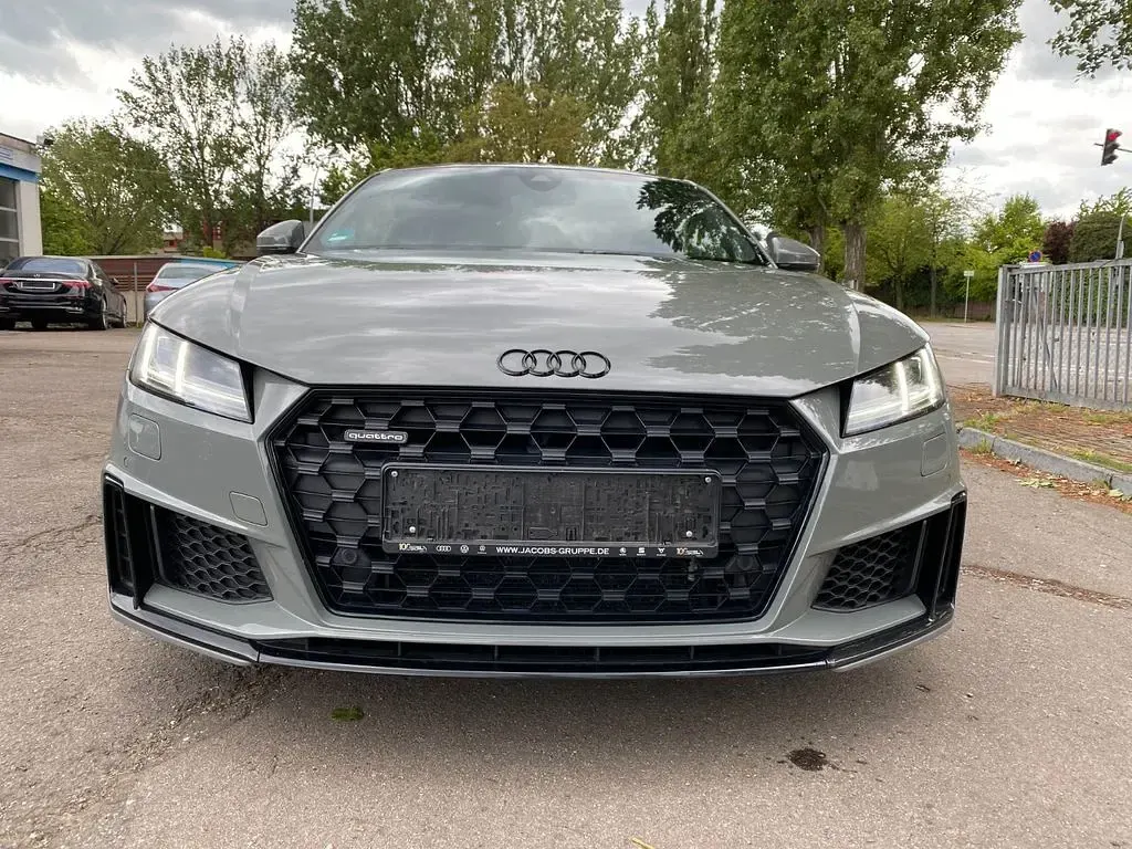 Gebraucht Audi TT S-Line 245 PS (180 kW) 2019 Grau Coupé