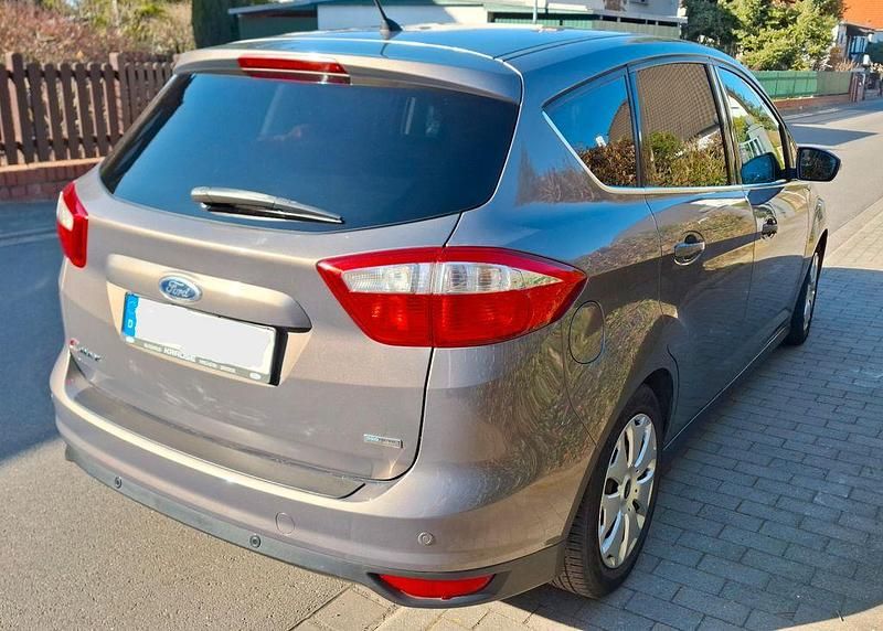 Gebraucht Ford C-MAX Titanium 150 PS (110 kW) 2012 Braun Van / Kleinbus