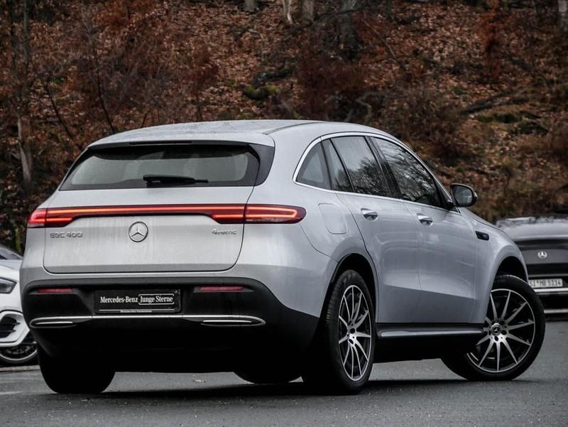 Gebraucht Mercedes EQC400 AMG 300 kW (408 PS) 2022 Metalliclack hightechsilber SUV