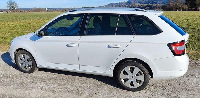 Gebraucht Skoda Fabia Style 110 PS (80 kW) 2015 Weiß Kombi