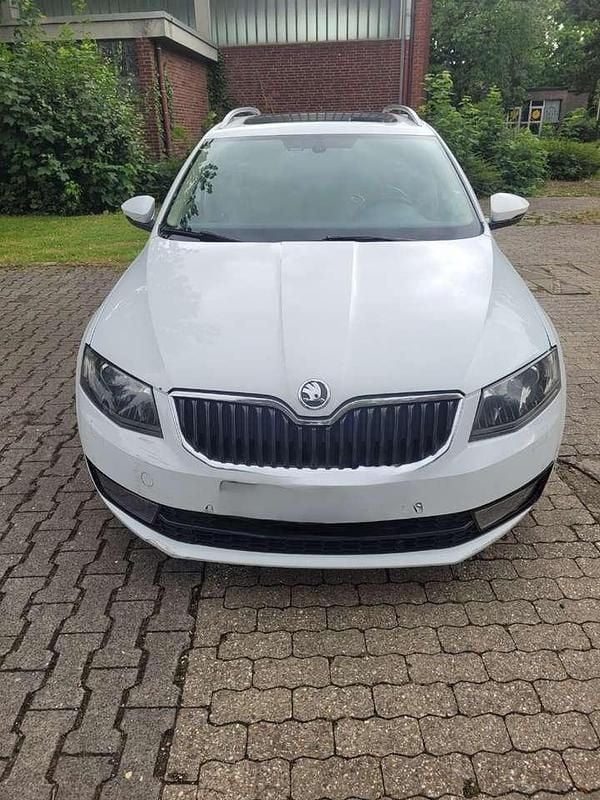 Gebraucht 2014 Skoda Octavia Ambition Kombi | 6.000 € (Fairer Preis) - Bild 1/4