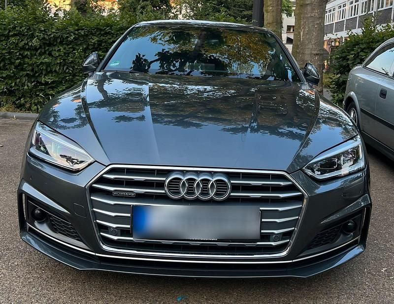 Gebraucht Audi A5 S-Line 190 PS (139 kW) 2019 Grau Coupé