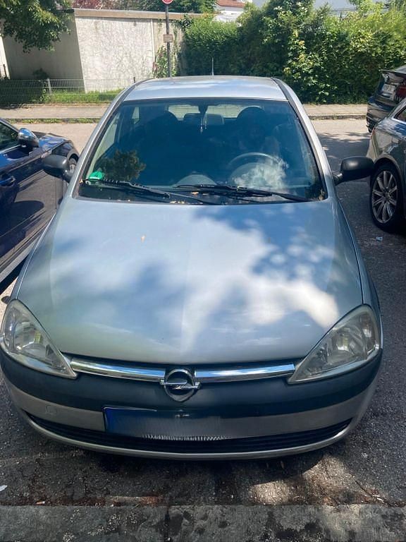 Grau Gebraucht 2003 Opel Corsa Kleinwagen | 1.500 € (Fairer Preis) - Bild 1/4