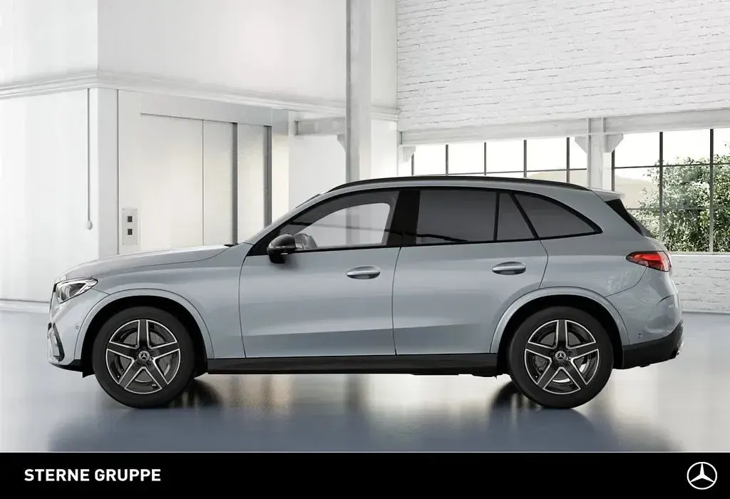 Gebraucht Mercedes GLC220 AMG 197 PS (144 kW) 2026 Lack hightechsilber SUV