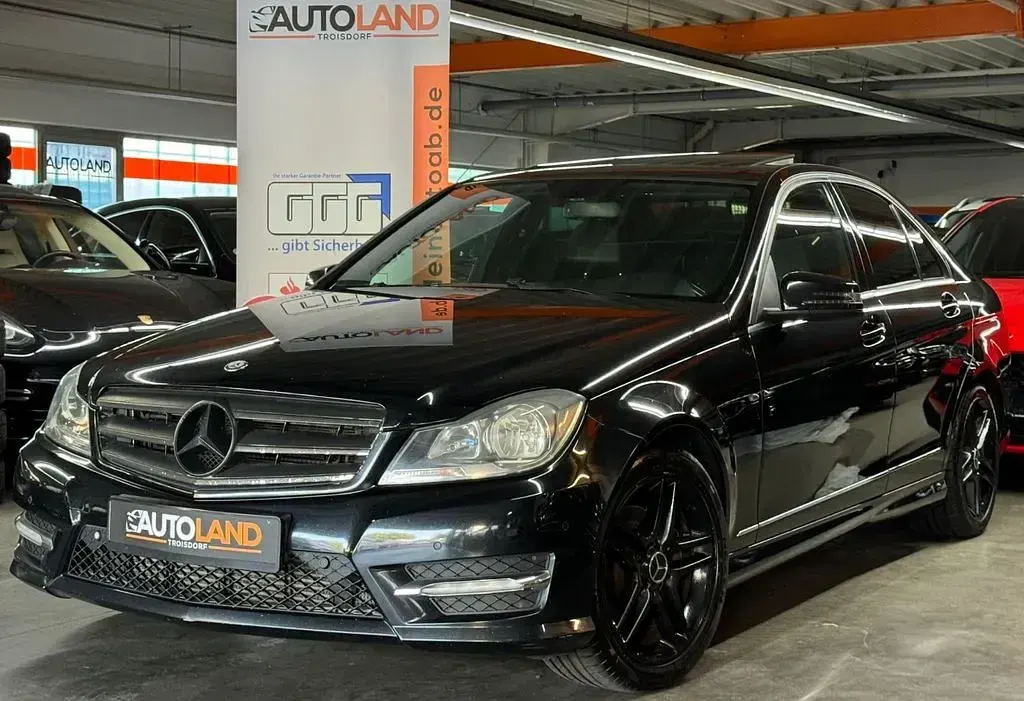Gebraucht Mercedes C220 AMG 170 PS (125 kW) 2012 Schwarz Limousine