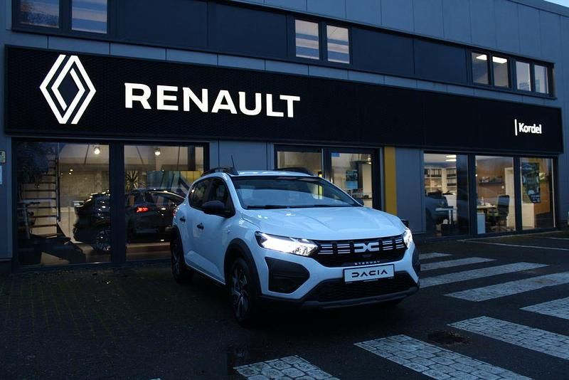 Arktisweiß Neu 2026 Dacia Sandero Essentiel Limousine | 16.680 € - Bild 1/4