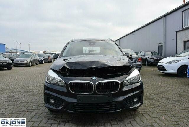 Gebraucht BMW 218 Advantage 150 PS (110 kW) 2015 Schwarz Kombi
