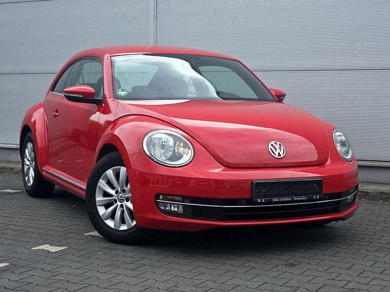 Tornadorot Gebraucht 2012 VW Beetle Design Kleinwagen | 6.300 € (Fairer Preis) - Bild 1/4
