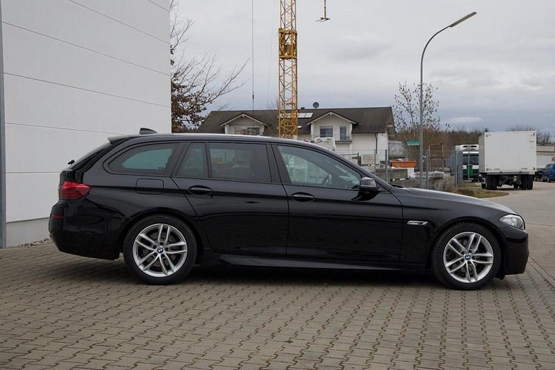 Gebraucht BMW 520 Shadowline 192 PS (141 kW) 2016 Schwarz Kombi