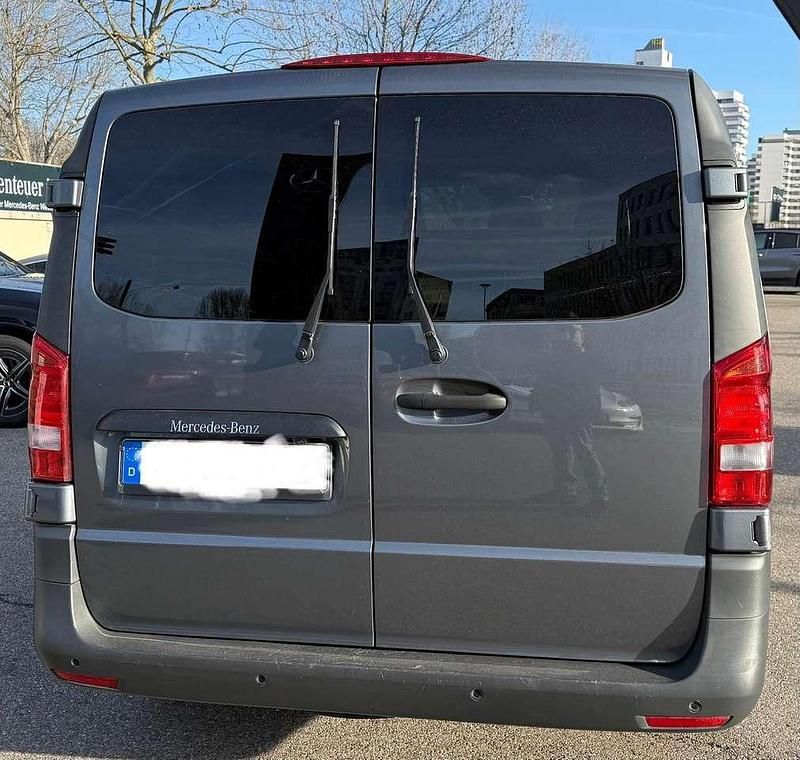 Gebraucht Mercedes Vito 136 PS (100 kW) 2018 Grün Van