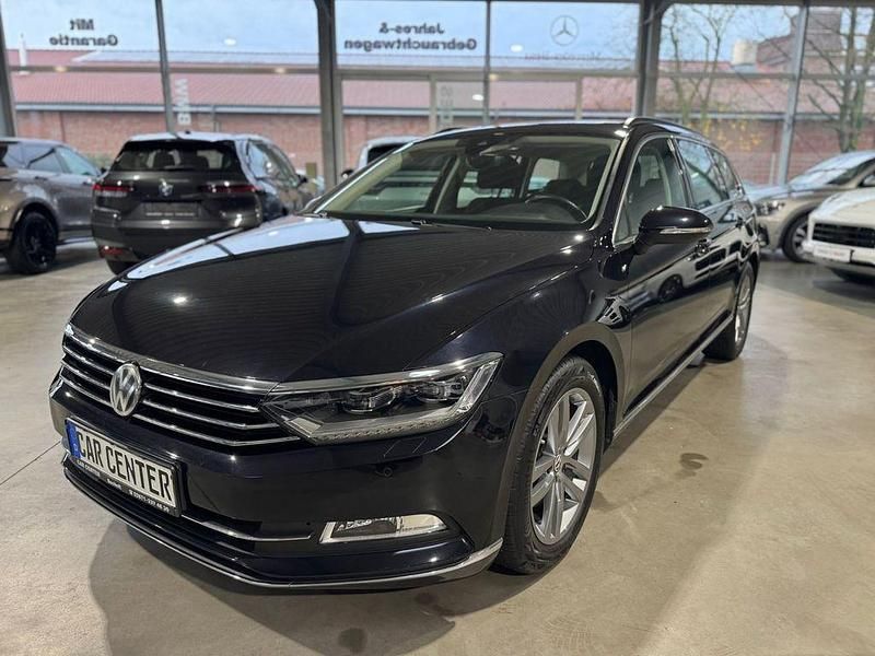 Gebraucht VW Passat Comfortline 220 PS (161 kW) 2015 Schwarz Kombi