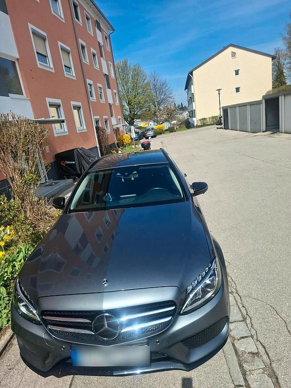 Gebraucht Mercedes C250 211 PS (155 kW) 2017 Grau Kombi