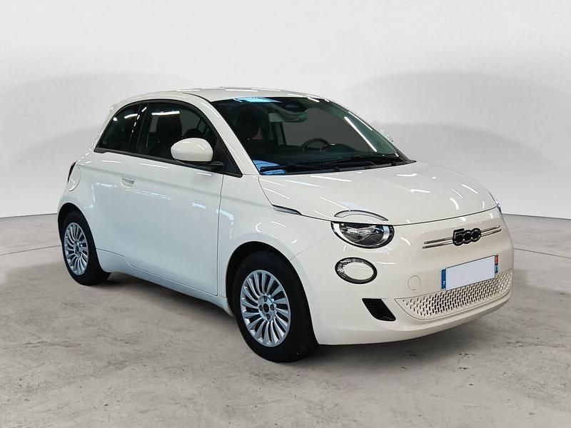 Gebraucht Fiat 500e 69 kW (95 PS) 2023 Ice white Kleinwagen