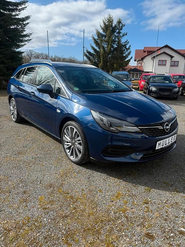 Gebraucht Opel Astra 131 PS (96 kW) 2020 Blau Kombi