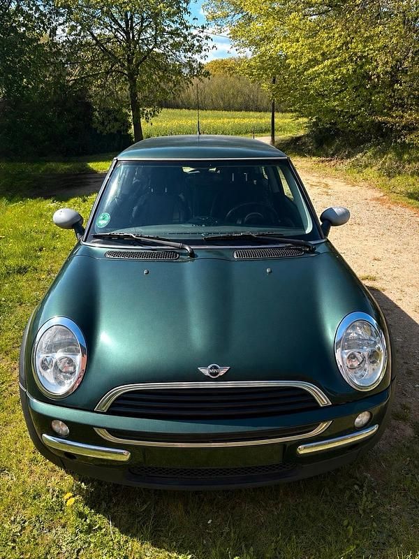 Usata Mini ONE 60 CV (44 kW) 2002 Verde Utilitaria