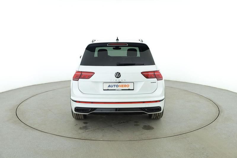 Gebraucht VW Tiguan R-line 2022 Weiß SUV