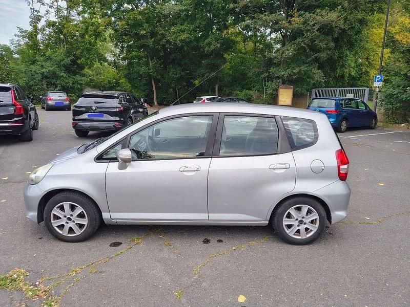 Silber Gebraucht 2006 Honda Jazz LS Kleinwagen | 1.500 € (Fairer Preis) - Bild 1/4