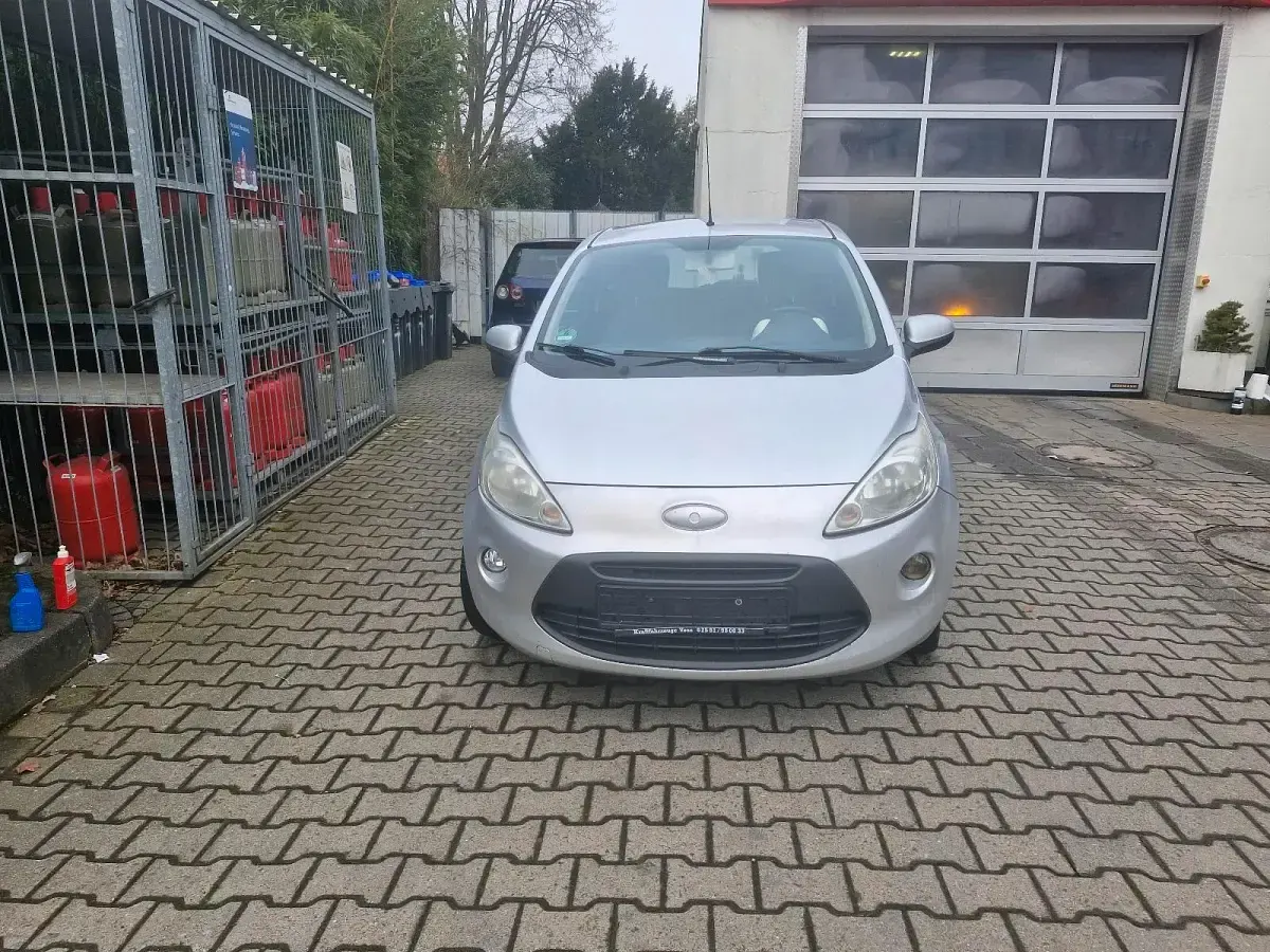 Usata Ford Ka 69 CV (50 kW) 2010 Argento Utilitaria