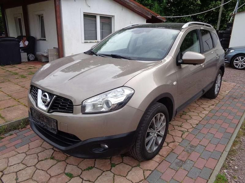 Braun Gebraucht 2013 Nissan Qashqai +2 SUV | 7.990 € (Guter Preis) - Bild 1/4