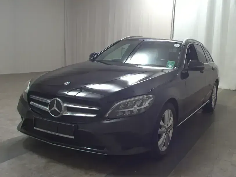 Gebraucht Mercedes C220 Avantgarde 194 PS (142 kW) 2020 Schwarz Kombi