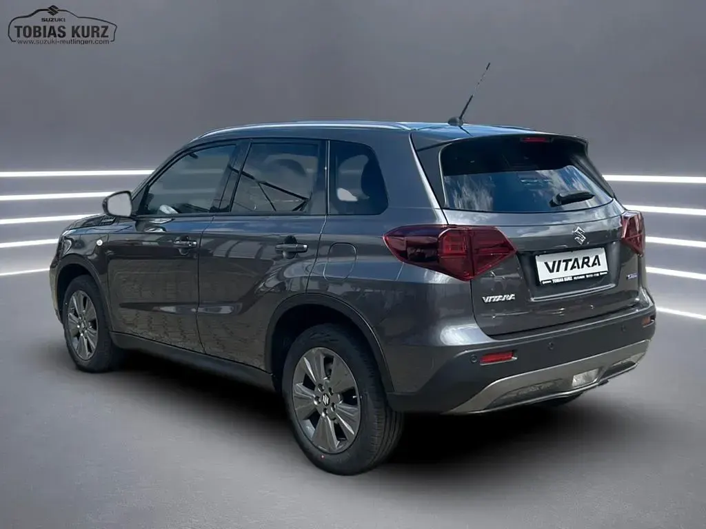 Neu Suzuki Vitara Comfort 110 PS (80 kW) 2026 Grau SUV