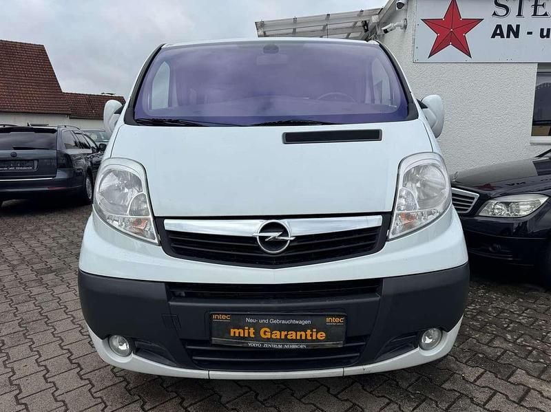 Gebraucht Opel Vivaro 114 PS (83 kW) 2014 Casabl/arctic/eisweiss/kaolin Van / Kleinbus
