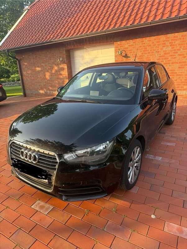 Schwarz Gebraucht 2014 Audi A1 Kleinwagen | 7.800 € (Fairer Preis) - Bild 1/4