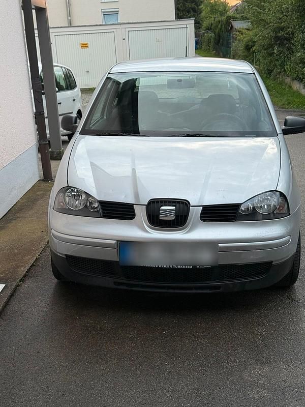 Silber Gebraucht 2004 Seat Arosa Kleinwagen | 1.350 € (Fairer Preis) - Bild 1/4