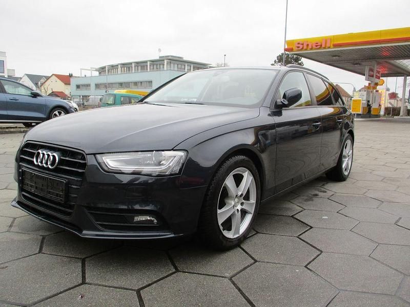Gebraucht Audi A4 Ambition 204 PS (150 kW) 2013 Blau Kombi