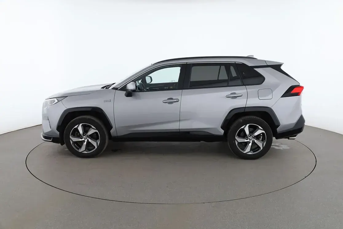 Gebraucht Toyota RAV4 Hybrid 182 PS (133 kW) 2021 Grau SUV