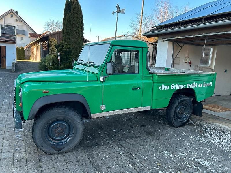 Grün Gebraucht 2004 Land Rover Defender Abholung | 18.900 € - Bild 1/4