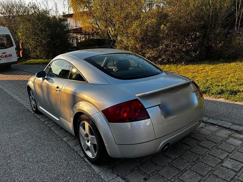 Gebraucht Audi TT 180 PS (132 kW) 1999 Silber Coupé