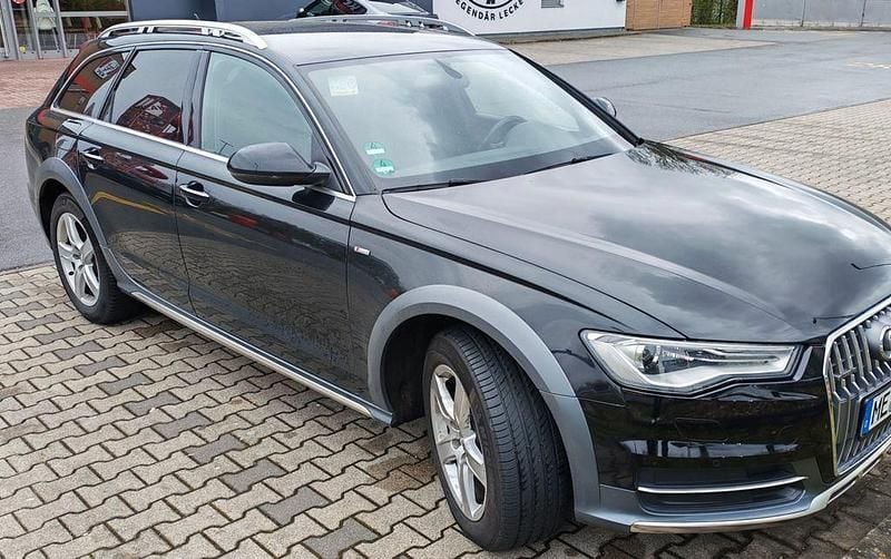 Gebraucht Audi A6 Allroad Ambiente 190 PS (139 kW) 2017 Schwarz Kombi
