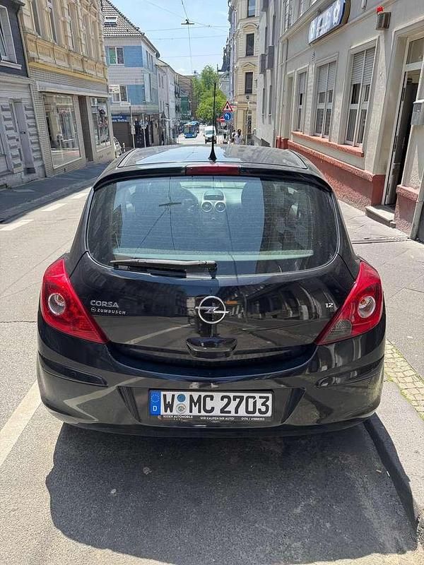 Używany Opel Corsa 80 KM (58 kW) 2008 Sedan/Limuzyna