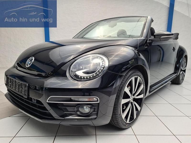 Deep black perleffekt (metallic) Gebraucht 2016 VW Beetle Allstar Cabrio | 15.900 € (Guter Preis) - Bild 1/4