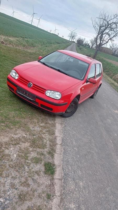 Second-hand VW Golf IV 75 CP (55 kW) 2000 Hatchback