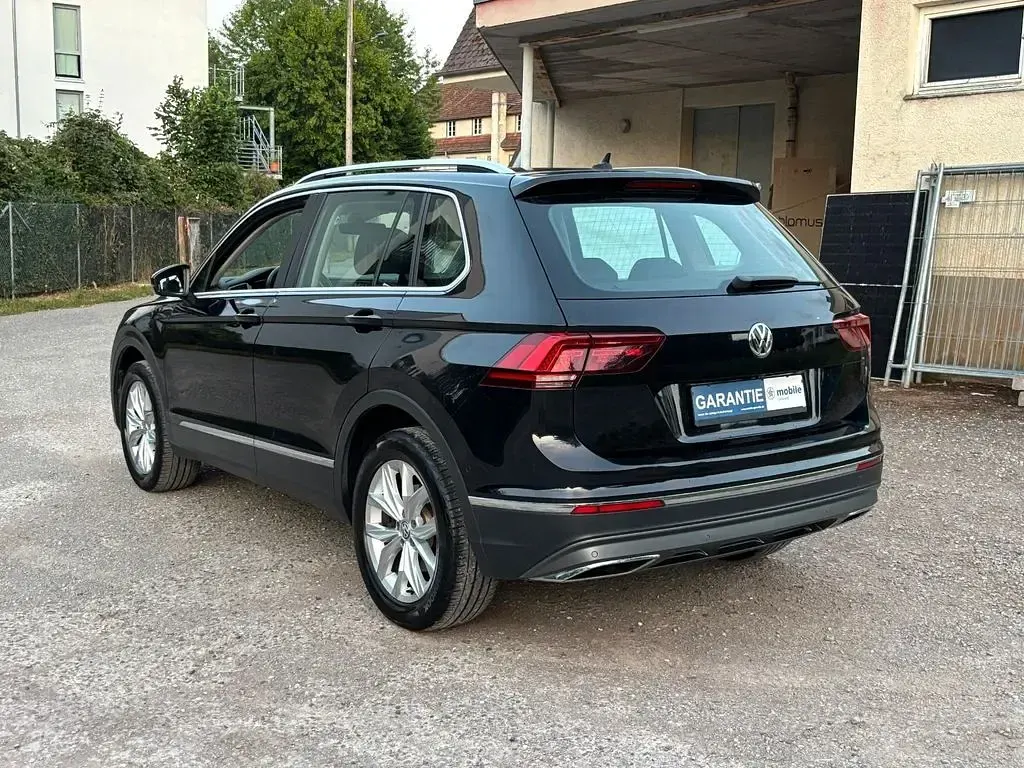 Gebraucht VW Tiguan Highline 239 PS (175 kW) 2017 Schwarz SUV