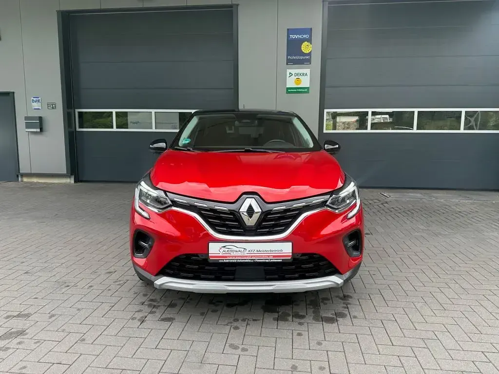 Gebraucht Renault Captur Intens 91 PS (66 kW) 2022 Rot SUV
