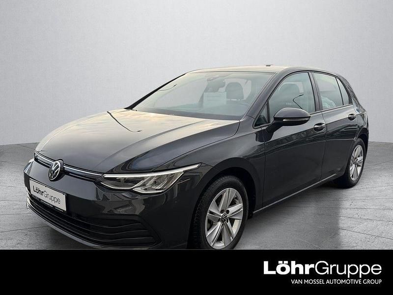 Grau Gebraucht 2023 VW Golf VIII Limousine | 22.580 € (Fairer Preis) - Bild 1/4