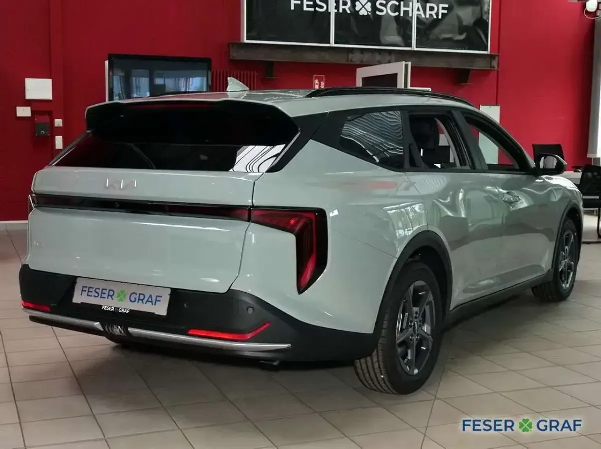 Neu Kia K4 Comfort 150 PS (110 kW) 2026 Morgenbrise Kombi
