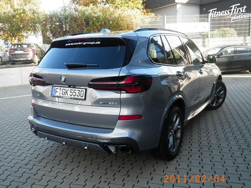 Gebraucht BMW X5 Performance 286 PS (210 kW) 2025 Grau SUV