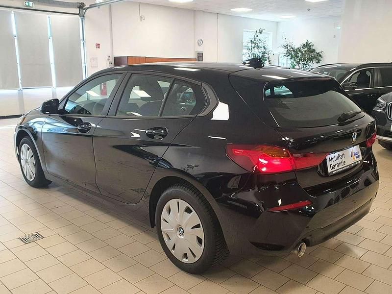 Gebraucht BMW 116 Performance 109 PS (80 kW) 2023 Schwarz Kleinwagen