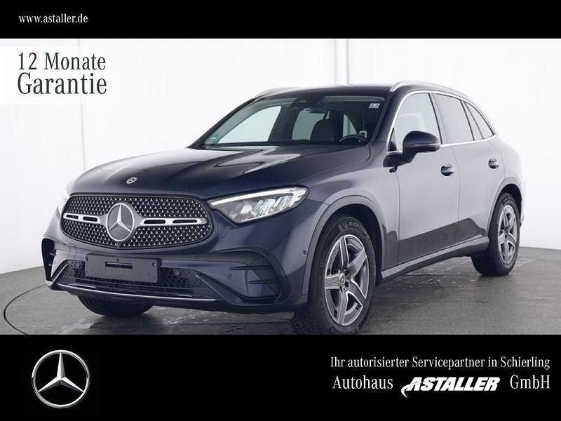 Metalliclack nautikblau Gebraucht 2022 Mercedes GLC300 Advanced | 48.400 € (Fairer Preis) - Bild 1/4