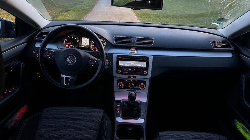 Gebraucht VW CC 160 PS (117 kW) 2012 Schwarz Limousine