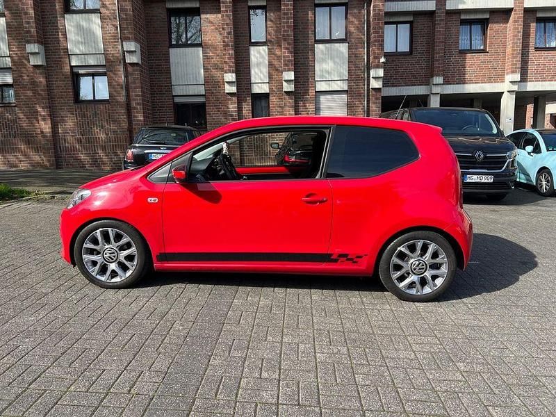 Usado VW up! move up! 60 HP (44 kW) 2013 Vermelho Citadino